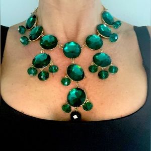 Large Emerald Green Necklace Crystal Rhinestone MISSING ONE STONE! (See picture)